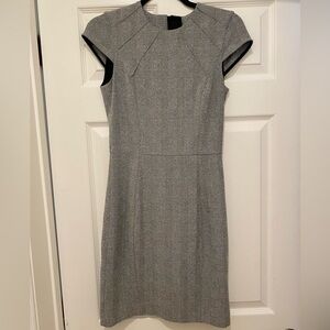 H&M gray plaid fitted cap sleeve sheath dress